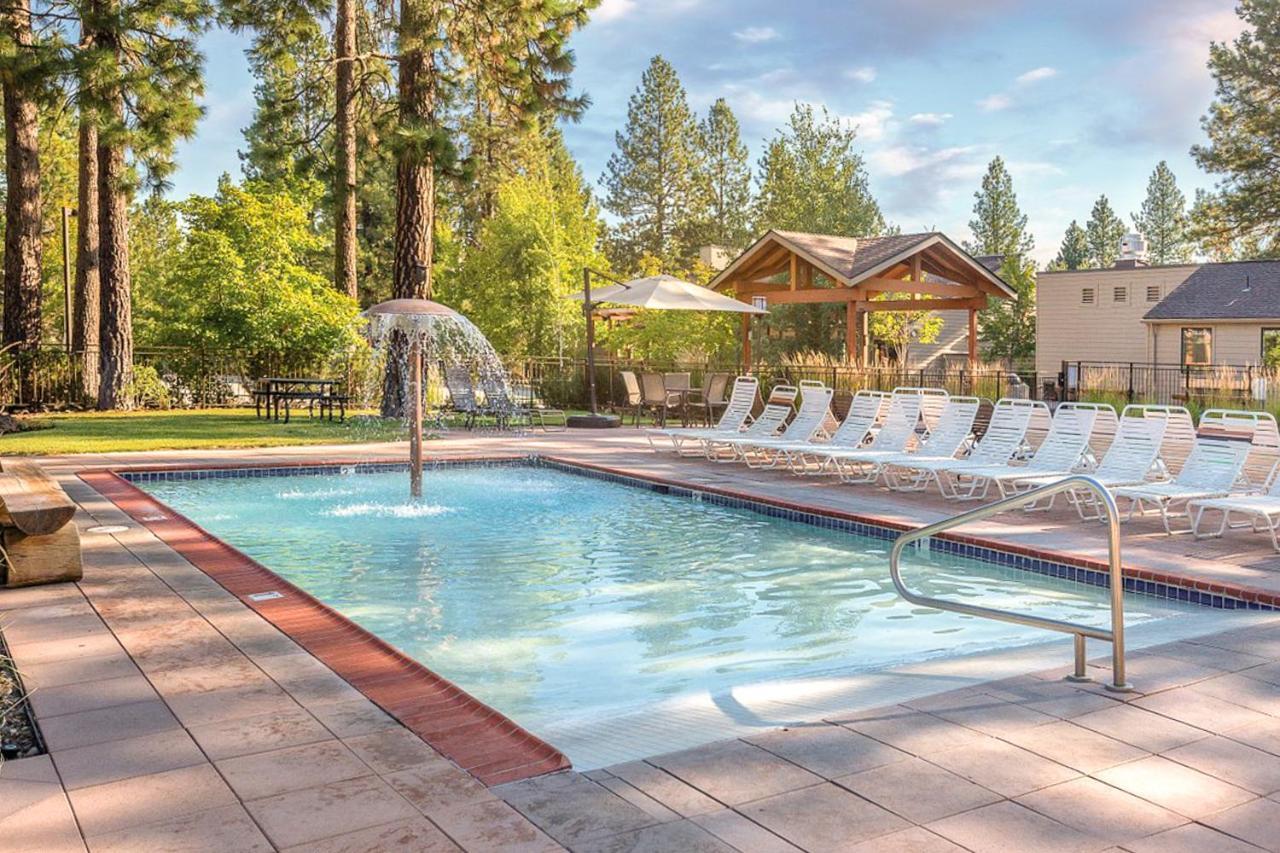 Seventh Mountain Villa Bend Bagian luar foto