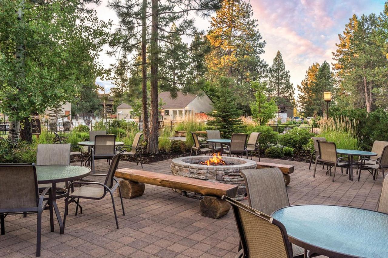 Seventh Mountain Villa Bend Bagian luar foto