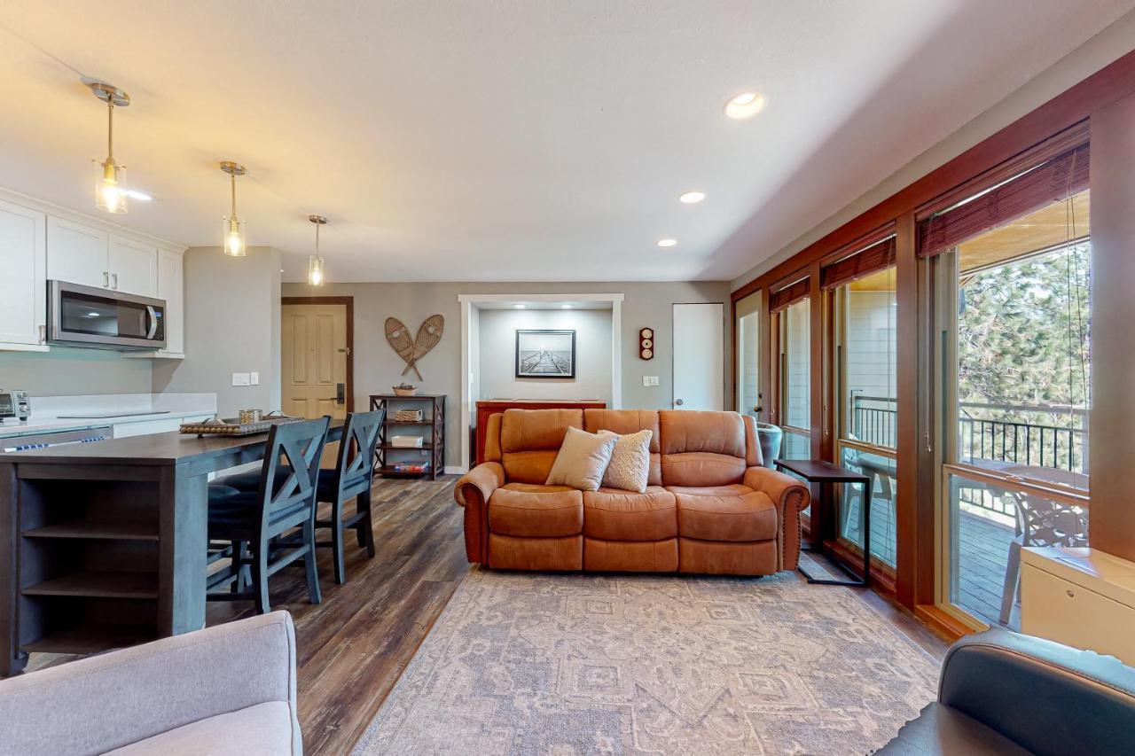 Seventh Mountain Villa Bend Bagian luar foto
